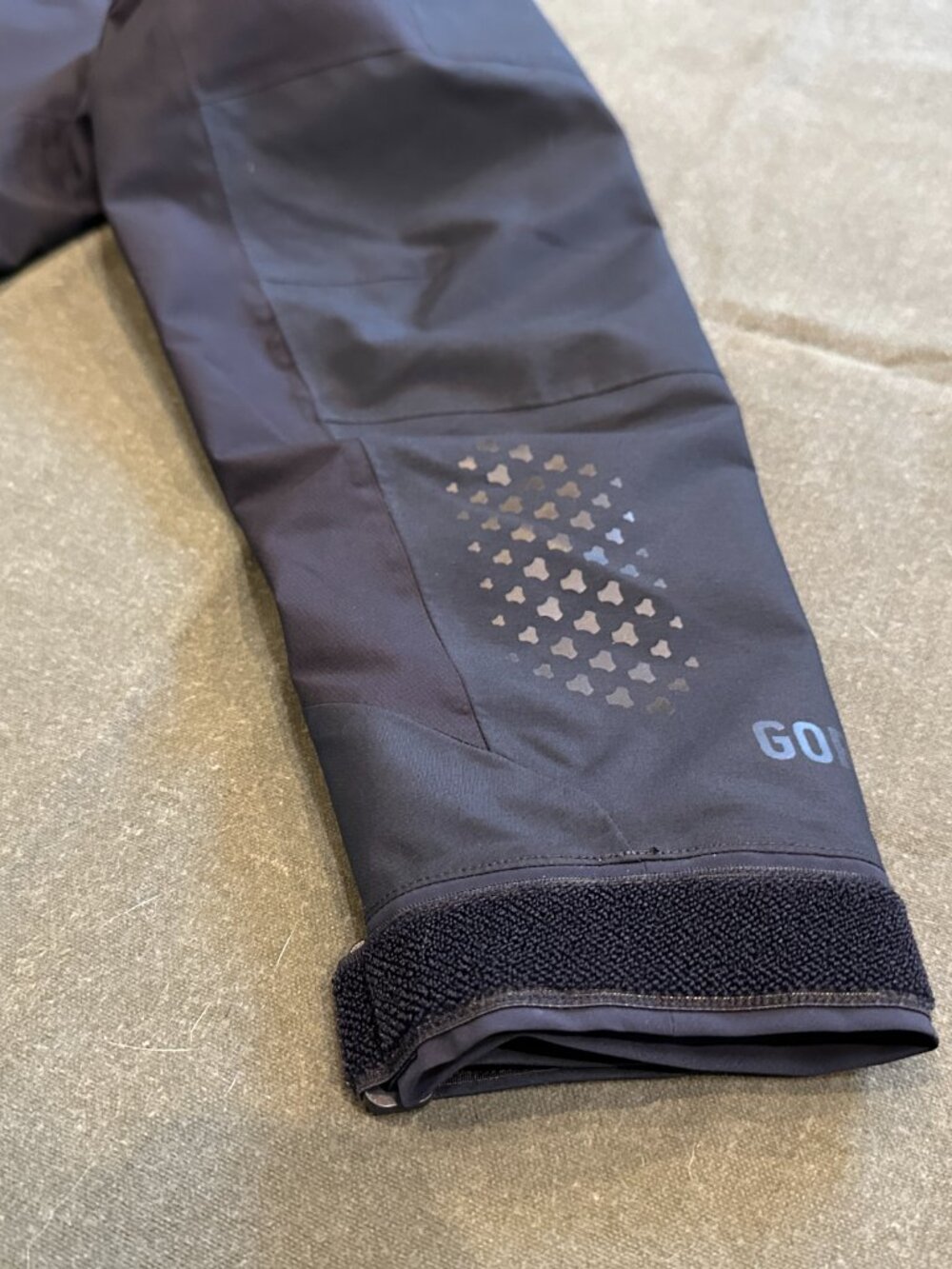 Simms ProDry Jacket (Gore-Tex Pro Shell) - Picture 11 of 16